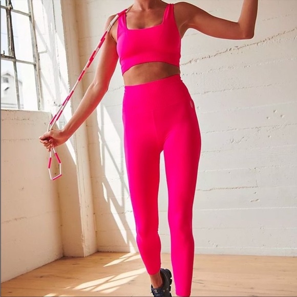 NWOT Free People Movement Good Karma Leggings in HOT PINK - Picture 2 of 8